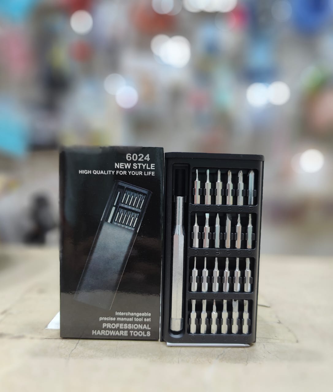 24 in 1 Screw Driver Tool Kit