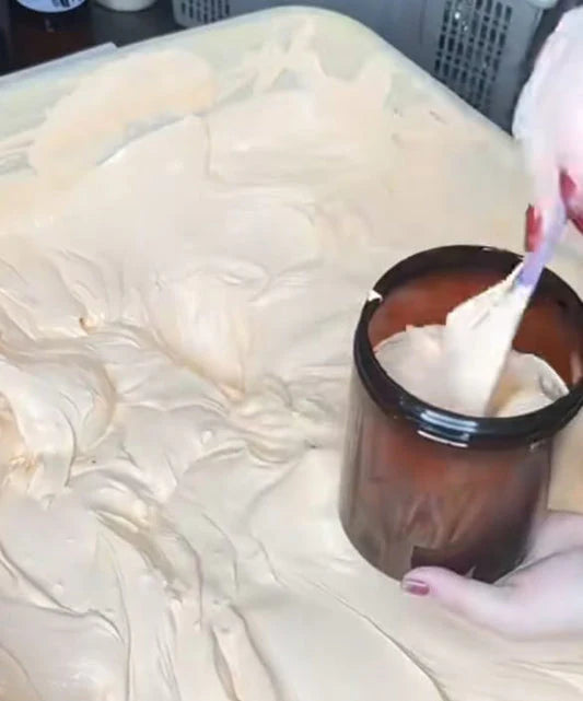 Zafrani GlowingCream – Saffron Infused Skin Glowing Face Cream